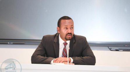 ከዛሬ ጀምሮ ትምህርት ቤቶች ስፖርታዊ እንቅስቃሴዎችና ትላልቅ ስብሰባዎች በመላ ሃገሪቱ ለ15 ቀናት እንደሚዘጉ ጠቅላይ ሚኒስትር ዐቢይ አሕመድ ገለፁ። =========================